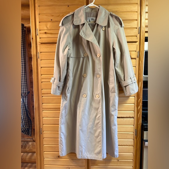 London Fog Jackets & Blazers - Vintage London Fog Double Breasted Trench Coat, Size 10 Petite